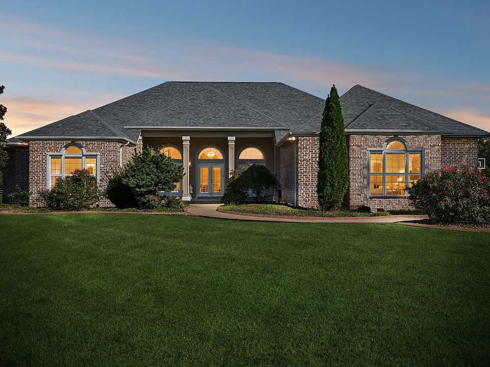 1st image of 4009 Barfield Crescent Rd