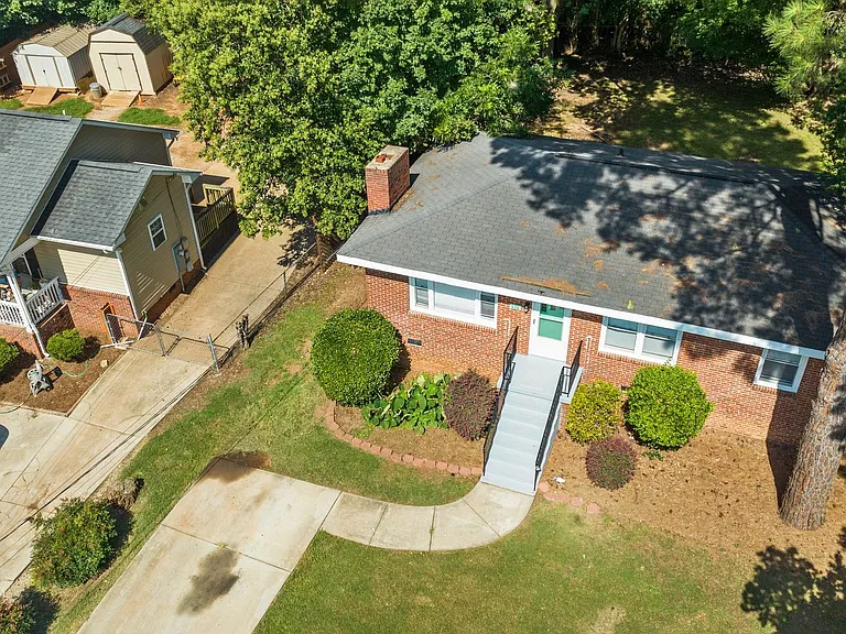 424 Peyton St — Photo 31