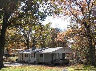 14281 Spring Dr, De Soto, MO 63020