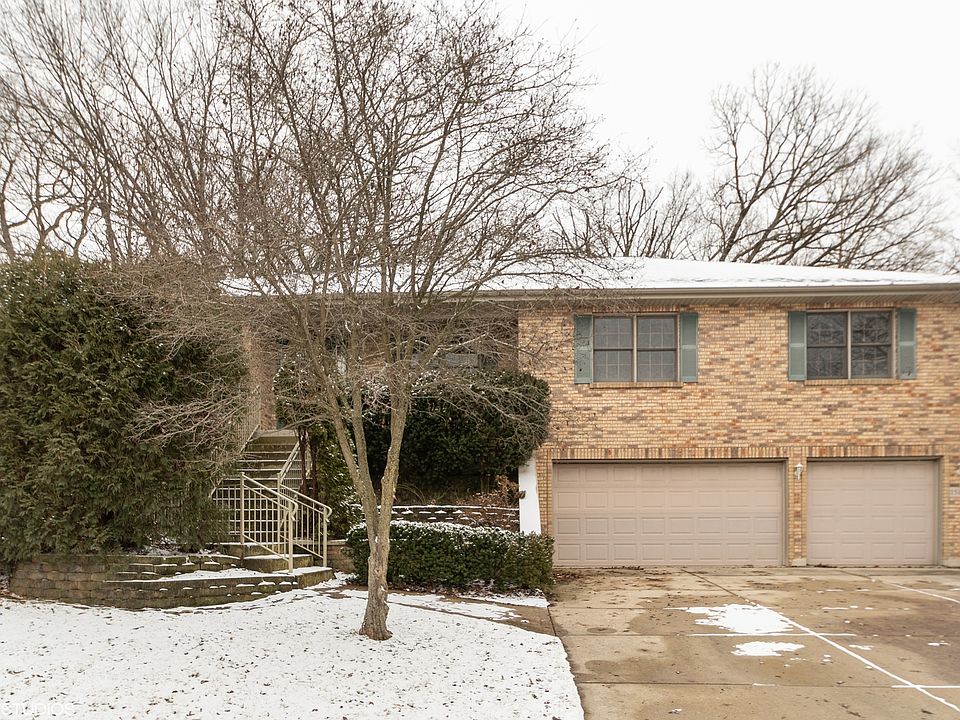 1st image of 15412 Sharon Dr
