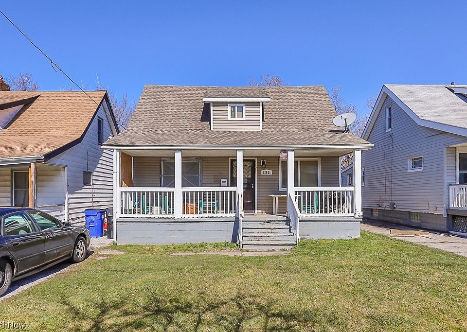 2nd image of 12021 Revere Ave