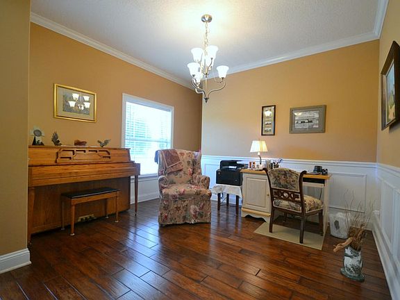5th image of 6119 Oakdale Ln