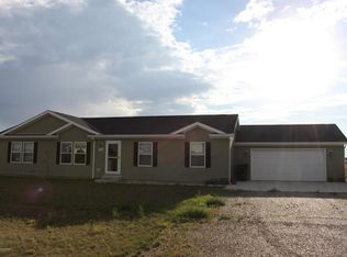 2623 Terrace View Dr, Watford City, ND 58854