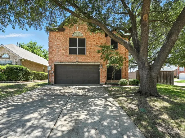 950 Highgate Dr, Lewisville, TX 75067