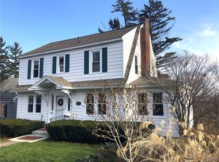 205 Alanson Rd, Syracuse, NY 13207