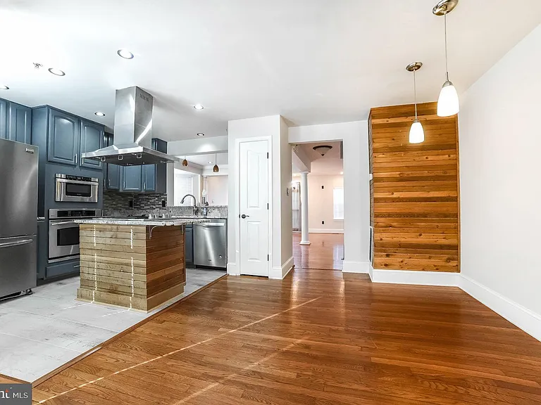 3100 Esser Pl — Photo 17