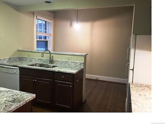 3rd image of 63 Barker St