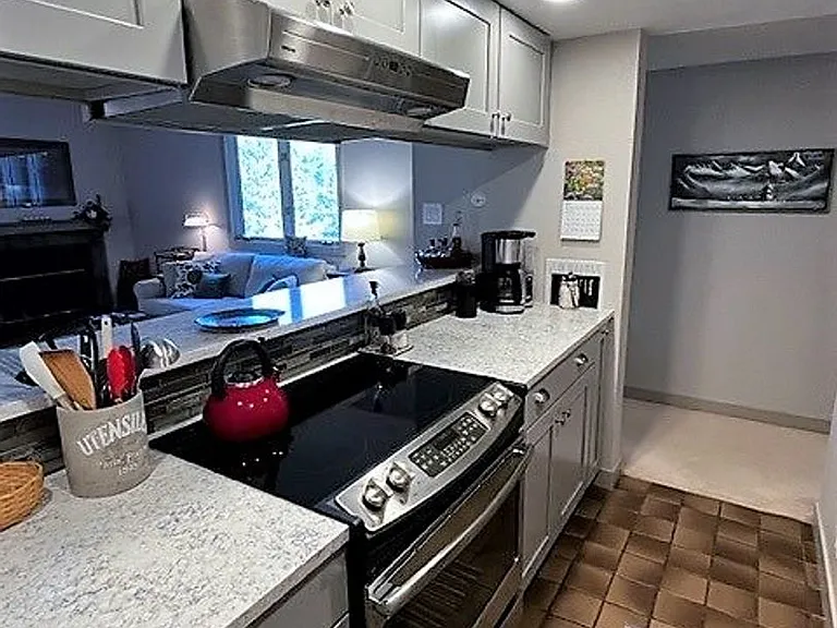 620 S 7th Ave #D-247 — Photo 3