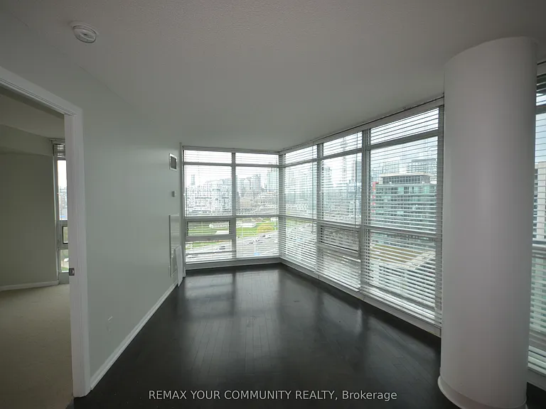 231 Fort York Blvd #1511 — Photo 8