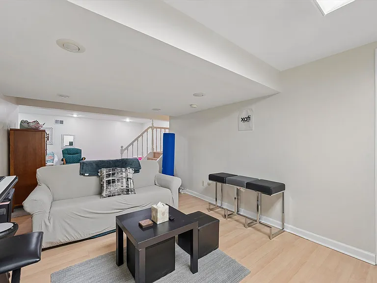 39 Cabot Ct — Photo 20