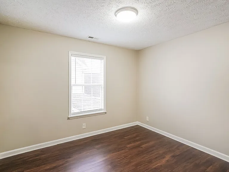 208 Painter Dr — Photo 14