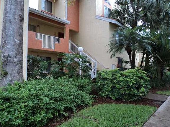 5th image of 1150 Coral Club Dr #1150