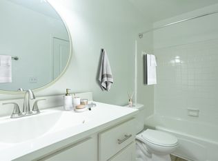 4560 Fifteen Mile Rd #2201, Sterling Heights, MI 48310