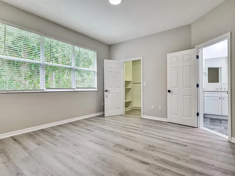 8169 Stone Leaf Ln — Photo 15
