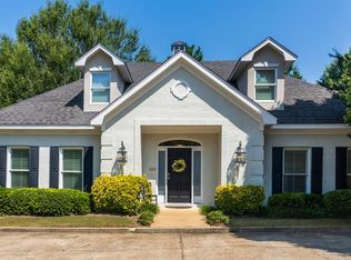 1629 Grand Oaks Blvd, Oxford, MS 38655