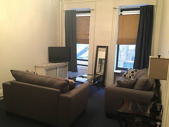 4th image of 235 E 35th St #2B