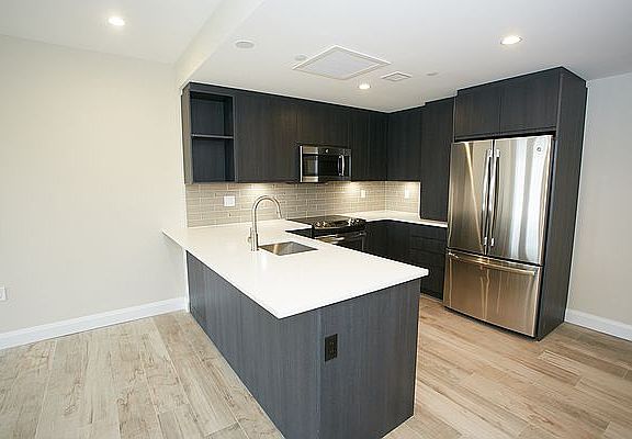 2nd image of 31-77 37th St #2E