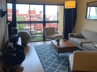 2 Elm St APT 101, San Carlos, CA 94070