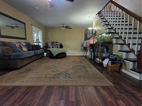 5th image of 1014 Excelsior Rd
