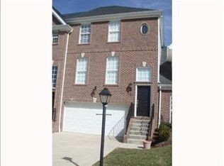 303 Princeton Dr, Mars, PA 16046