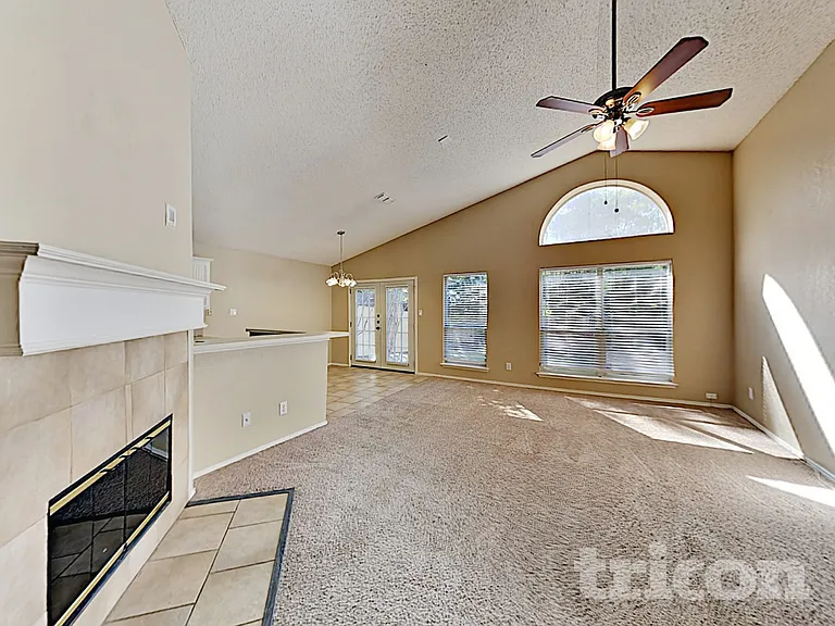 9036 Stillwater Trl — Photo 3