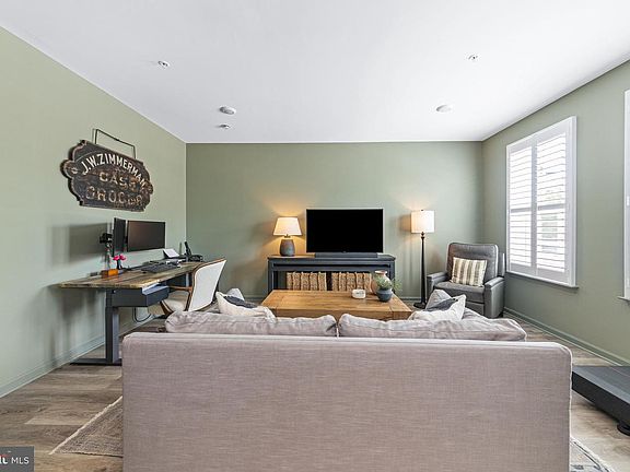 4th image of 111 Smithworks Blvd #6