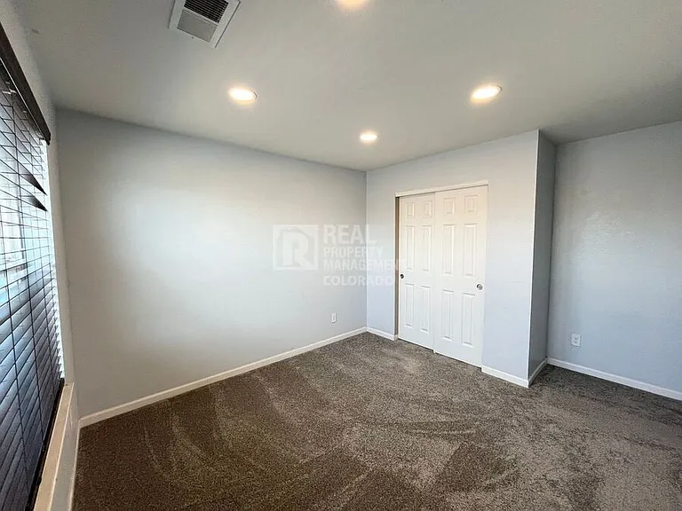 312 Cade St — Photo 10