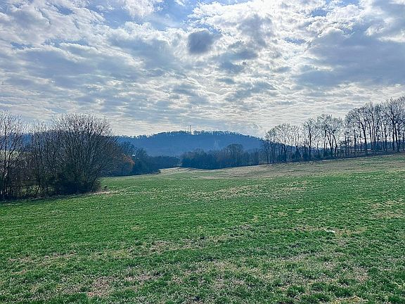 3rd image of 0 Seahorn Rd