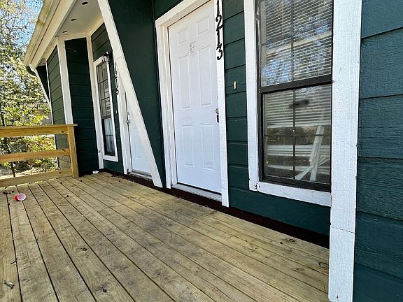 3rd image of 1213 Chee Ln