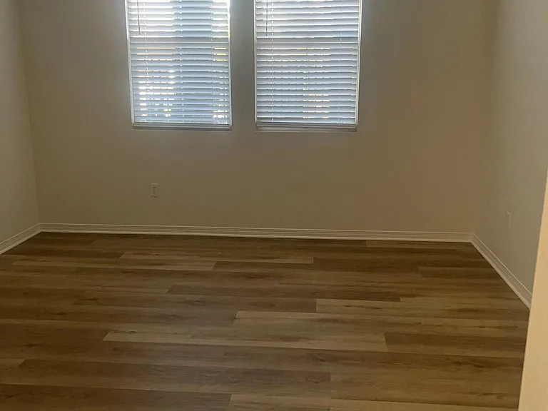 274 Riverdale Ct #1003 — Photo 7