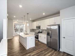 7552 Kemp Ln, Frederick, MD 21702