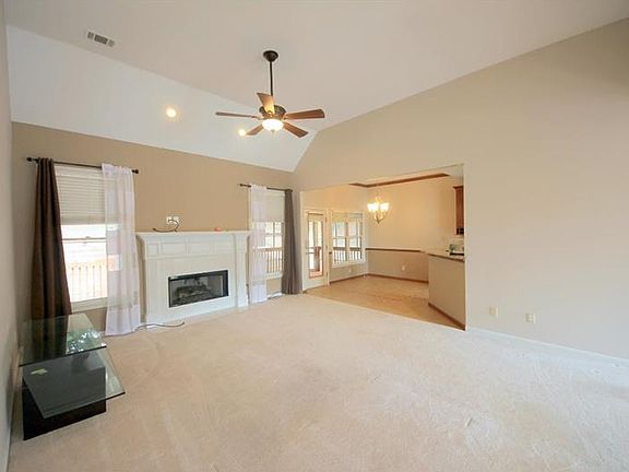 2nd image of 1205 Meadow Perch Ct