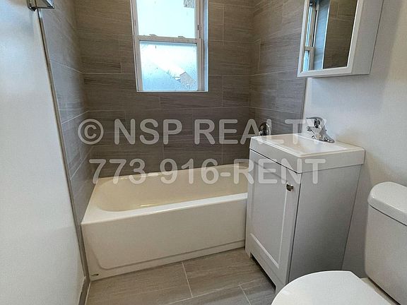4th image of 1644 W Pratt Blvd #F