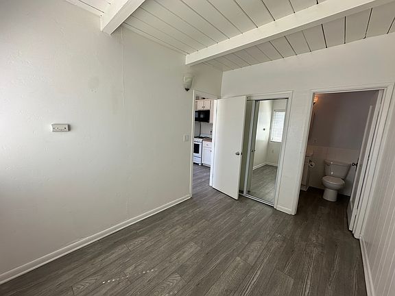 5th image of 172 Ocean View Ave APT 6