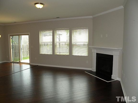 2nd image of 2080 Tanners Mill Dr
