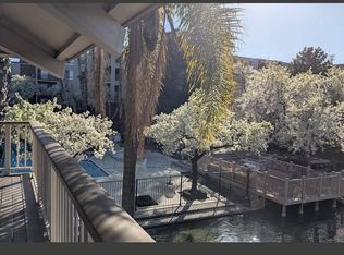 340 N Civic Dr APT 409, Walnut Creek, CA 94596