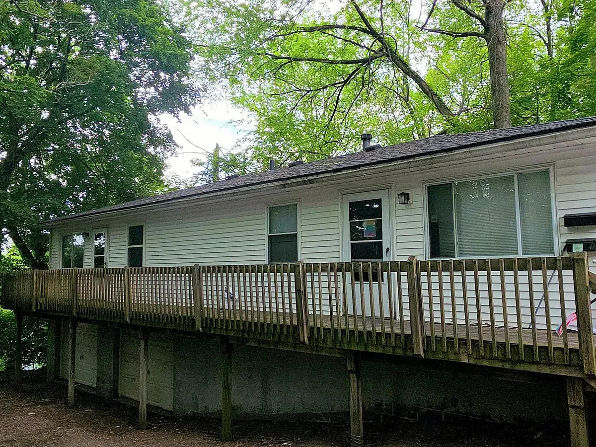 Unit Photo - 1695 Leighton Ave #1697