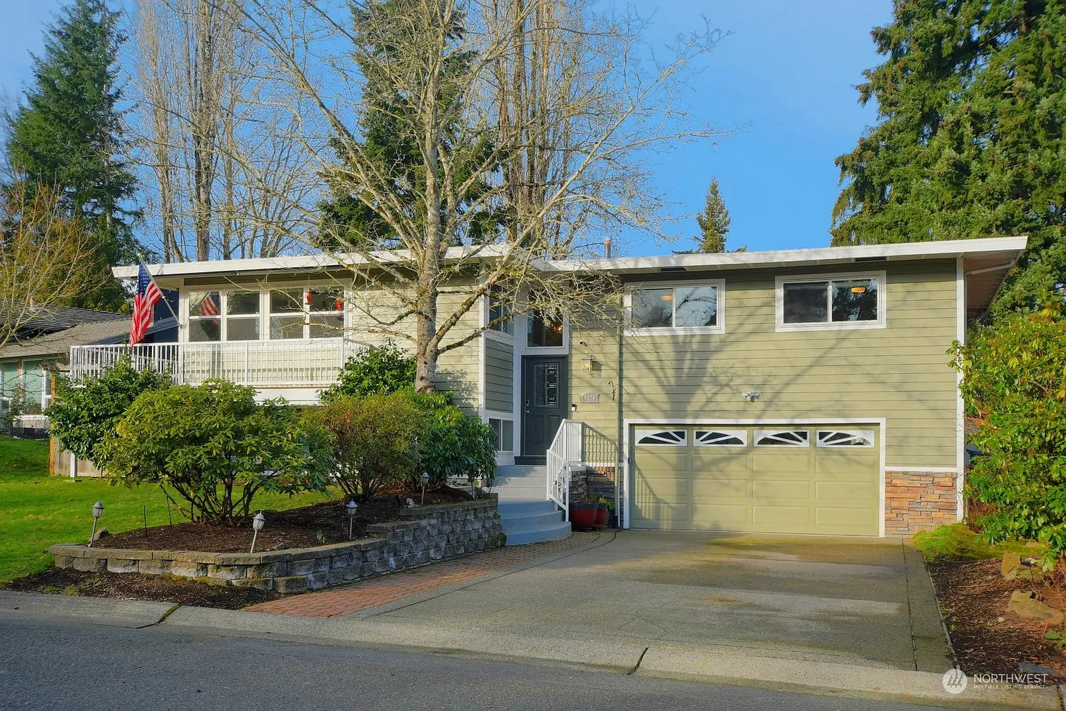14216 NE 74th Street photo 1