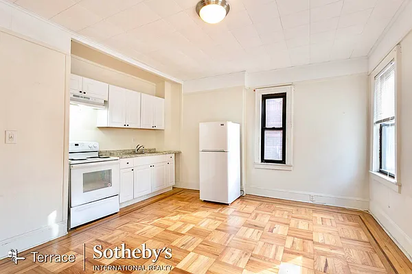 Rented by Terrace Sotheby's International Realty | media 16
