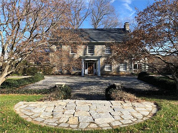 3rd image of 7612 Hill Dr