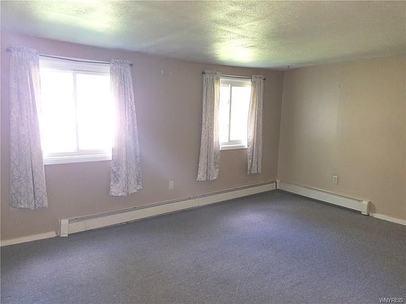 4th image of 9466 Jamestown St
