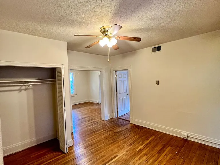 3024 Stuart Ave — Photo 9