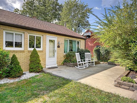 2nd image of 6094 Library Rd