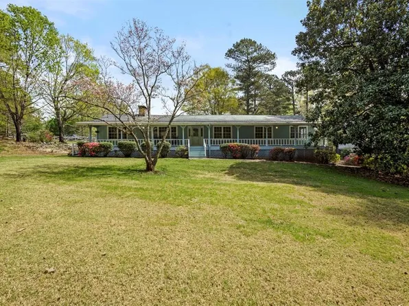 3960 Mason Creek Rd, Winston, GA 30187