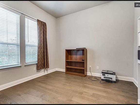 4th image of 1910 Bent Creek Way