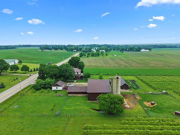 5th image of W5837 County Road A