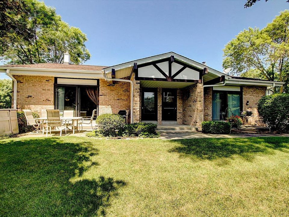 1st image of W53N130 McKinley Ct #A