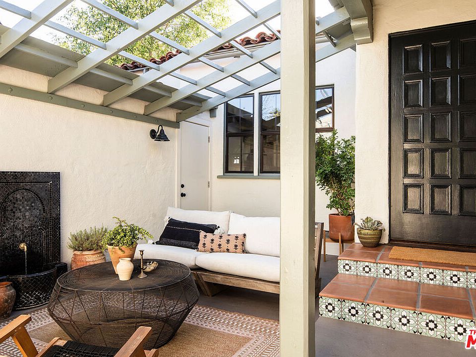 2635 Rokeby St, Los Angeles, CA 90039 | MLS #25592493 | Zillow