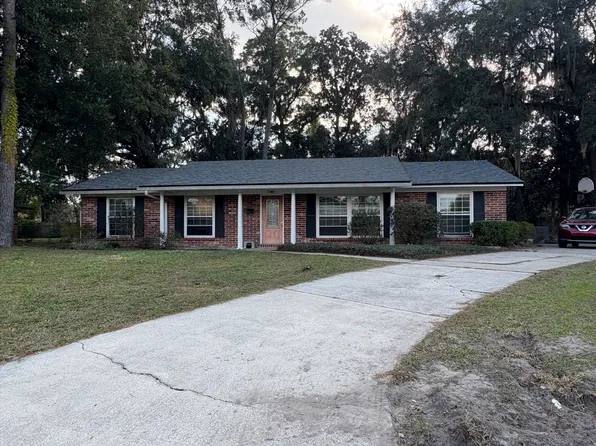 760 Winfred Dr S, Orange Park, FL 32073