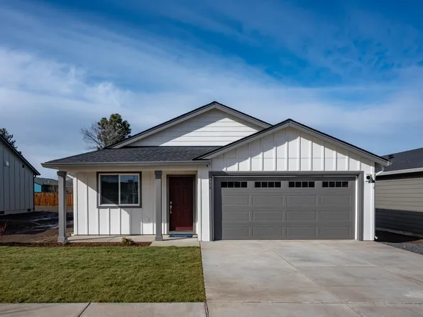 754 NE Rickenbacker Rd, Madras, OR 97741